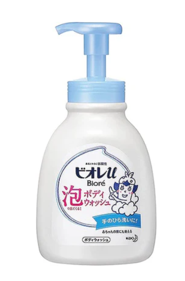 Kao Biore U Foam Body Wash (600 mL)